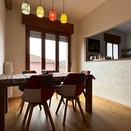 Venezia-mestre Train Station Relax *